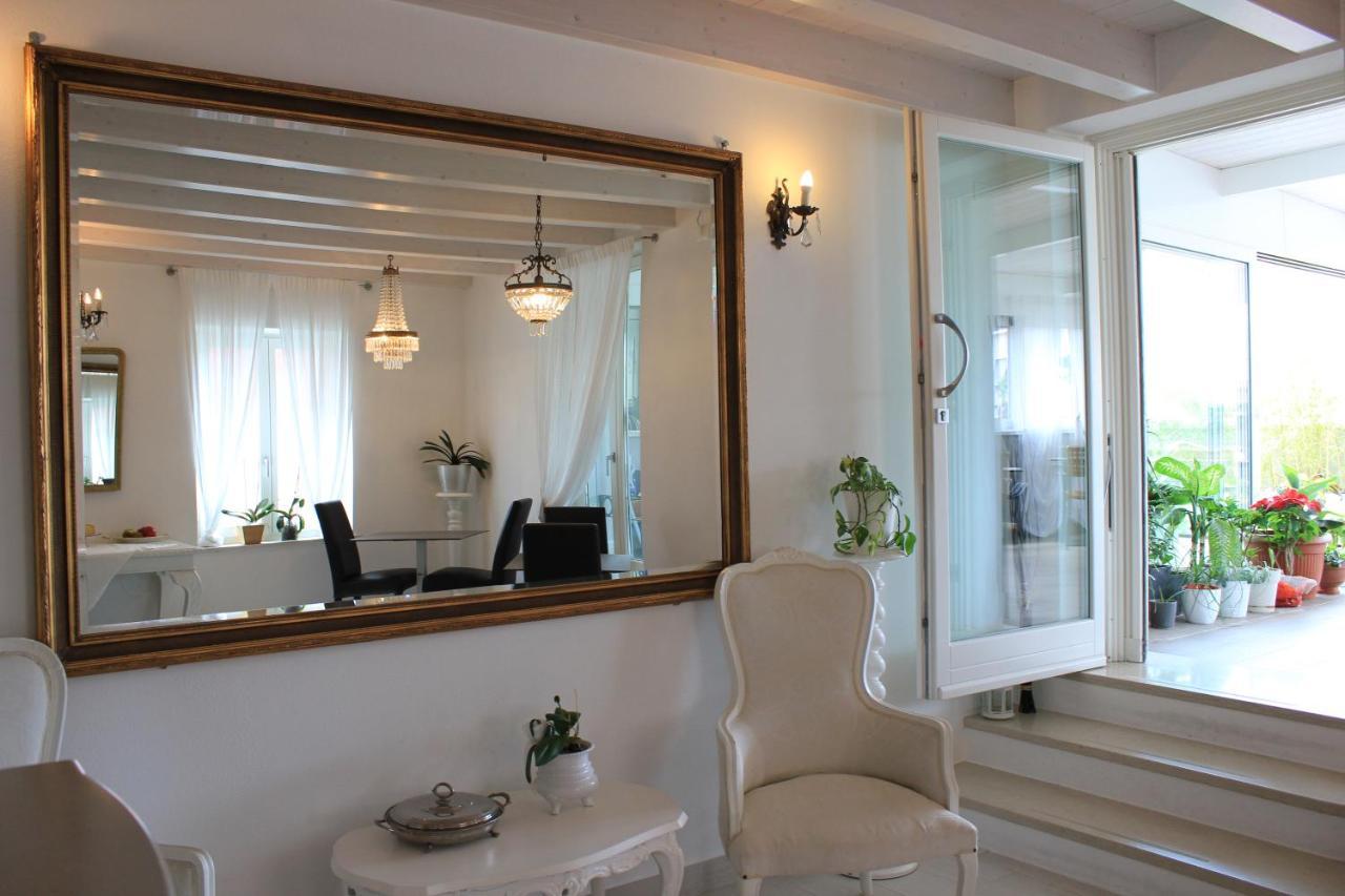 Rooms Il Punto Peschiera del Garda Eksteriør billede